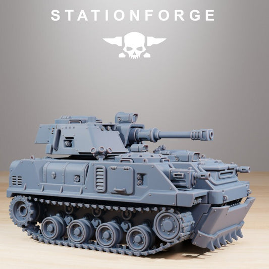 Socratis Predator Tank de chez station forge, 